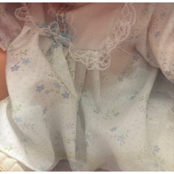 Flower Kids Doll By Blue Box Blond Hair White Blue Dress Freckles Brn Eyes 1983 - Picture 11 of 11